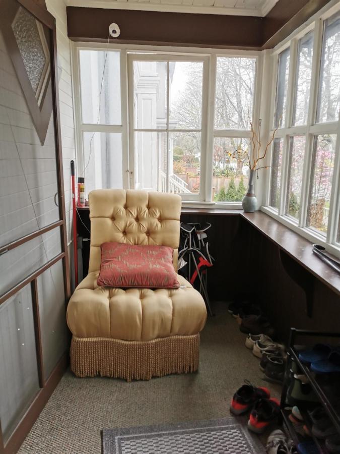 John'S House In Vancouver West ภายนอก รูปภาพ